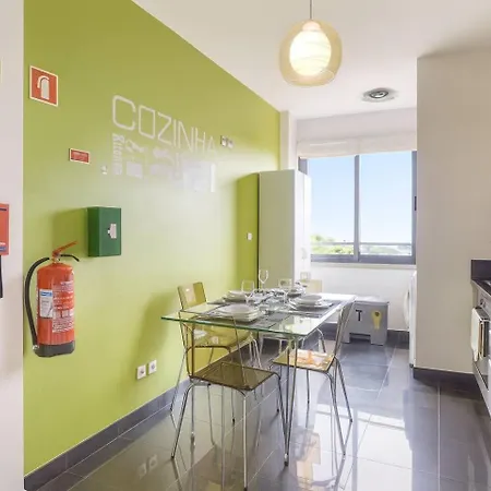 Nilia| Sea View Apartment|2 Bedrooms|free Parking * Canico (Madeira)