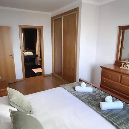 Nilia| Sea View Apartment|2 Bedrooms|free Parking * Canico (Madeira)